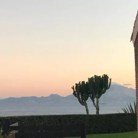 Villa En El Faro De Punta Carnero Holiday home Algeciras